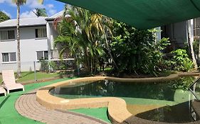 Coral Reef Apartments Cairns